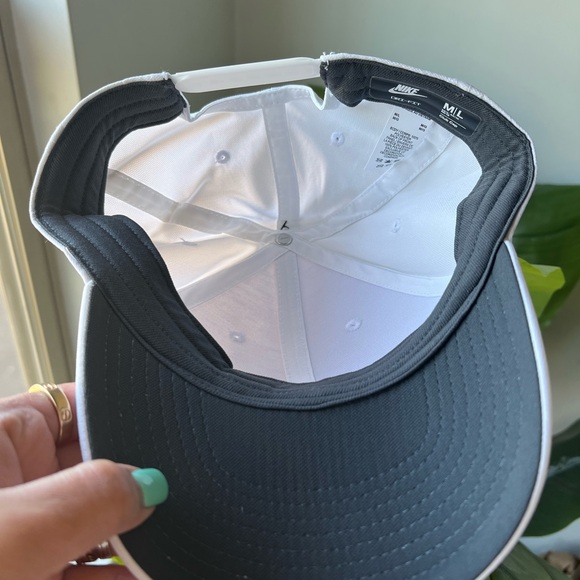 NWT Nike Dri Fit Club Cap Hat White M/L Adult Unisex - Picture 7 of 9